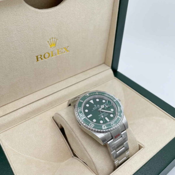 Rolex SUBMARINER DATE - Image 6