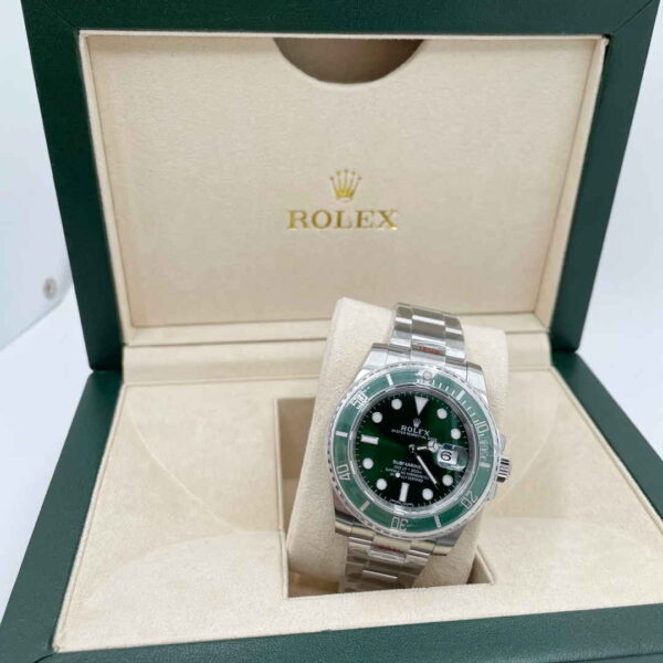 Rolex SUBMARINER DATE - Image 4