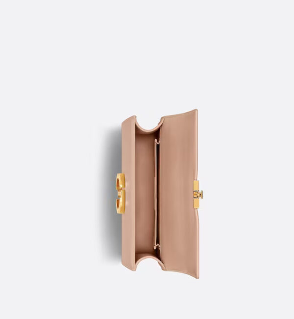 30 MONTAIGNE EAST-WEST BAG WITH CHAIN - Image 18