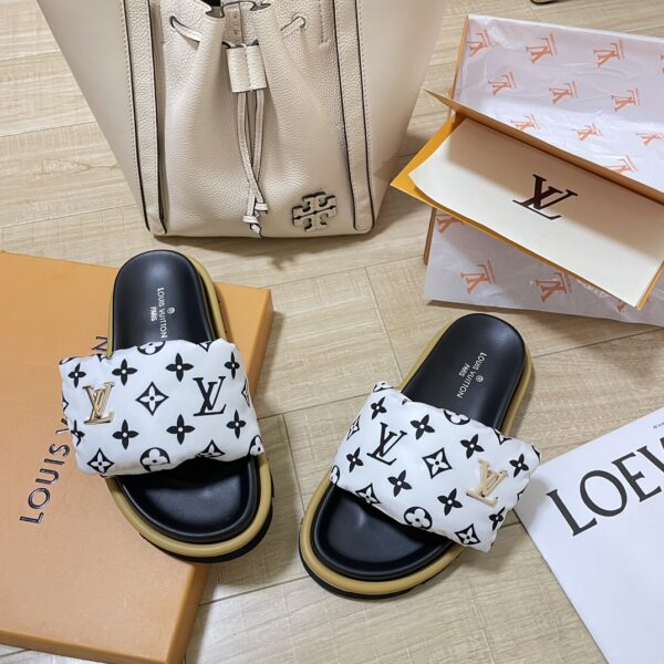 LV Pool Pillow Flat Comfort Mule - Image 15
