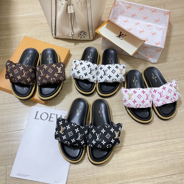 LV Pool Pillow Flat Comfort Mule - Image 34