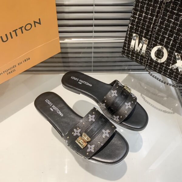 LV Lock It Mule - Image 22