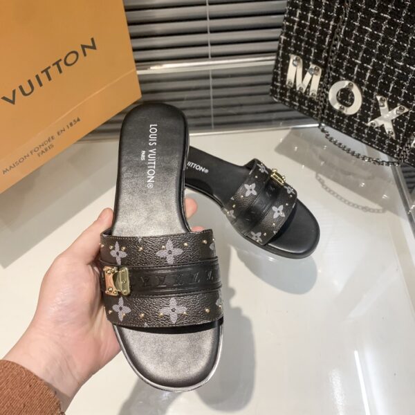 LV Lock It Mule - Image 21