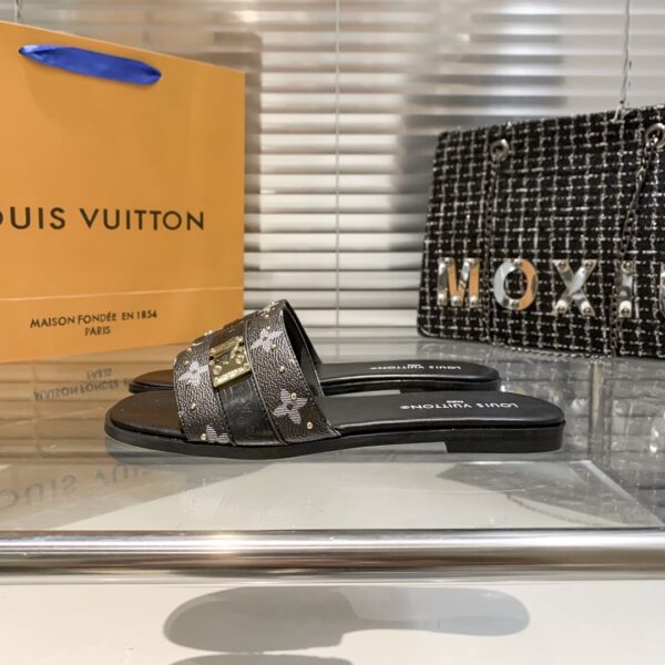 LV Lock It Mule - Image 19