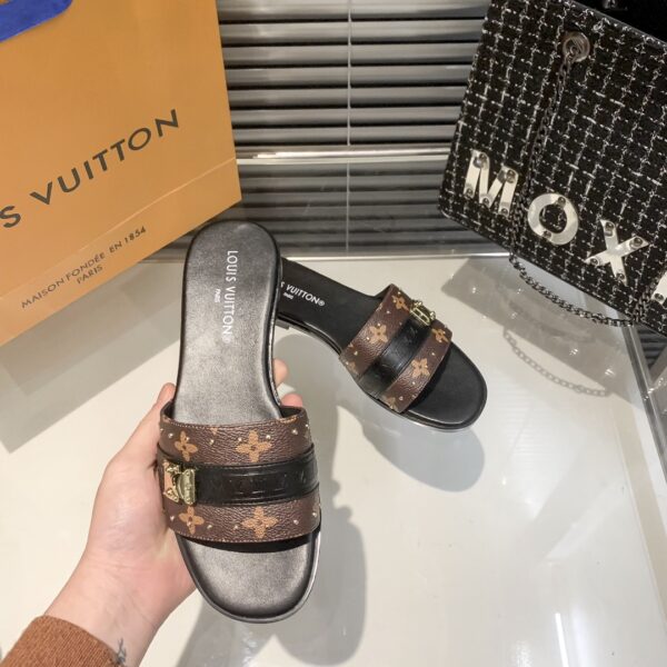 LV Lock It Mule - Image 18