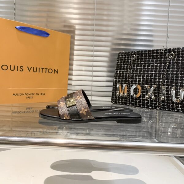 LV Lock It Mule - Image 12