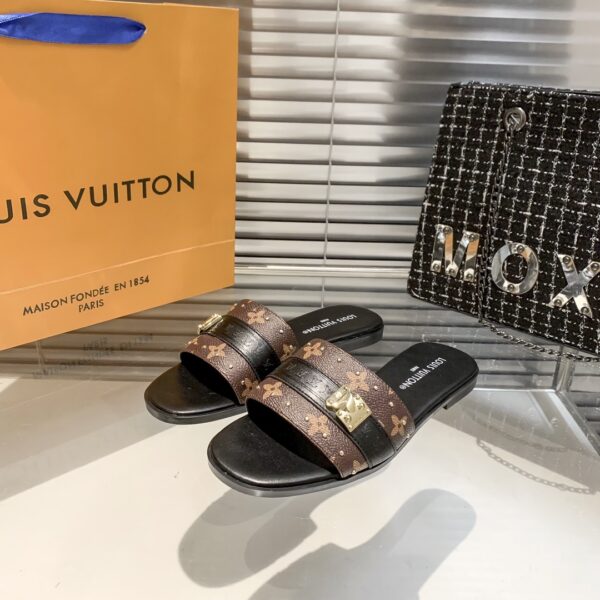 LV Lock It Mule - Image 11