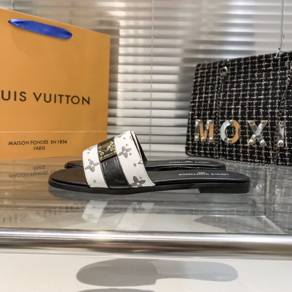 LV Lock It Mule - Image 8