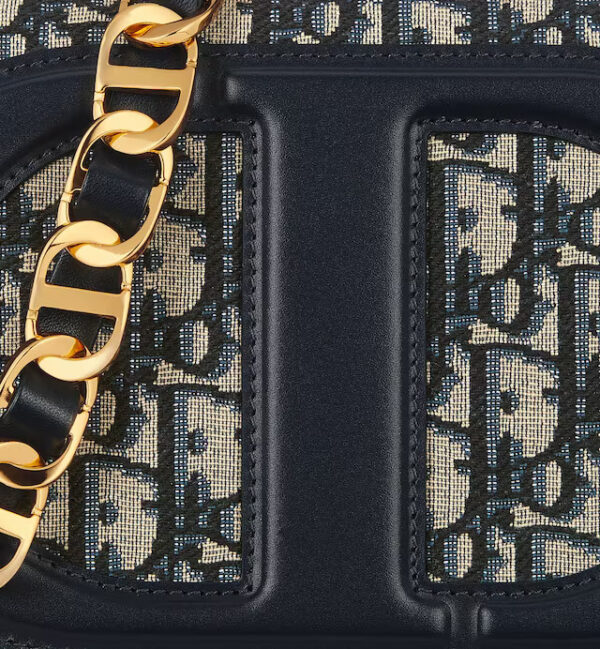 DIOR CD SIGNATURE BAG WITH STRAP - Image 5