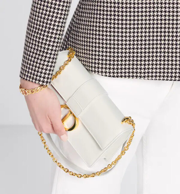 30 MONTAIGNE EAST-WEST BAG WITH CHAIN - Image 15