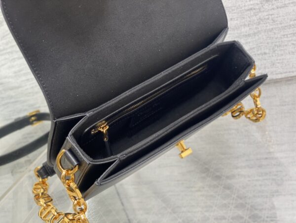 30 Montaigne Avenue Bag - Image 13
