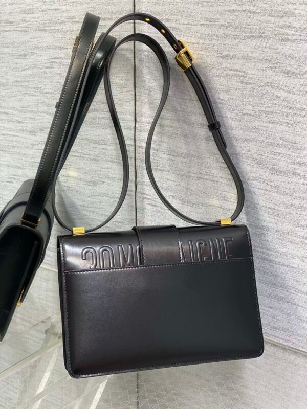 30 Montaigne Bag - Image 4
