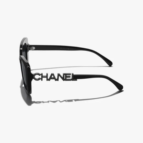 CHANEL SQUARE SUNGLASSES - Image 4