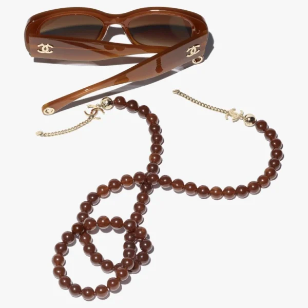 CHANEL RECTANGLE SUNGLASSES - Image 3