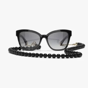 CHANEL SQUARE SUNGLASSES