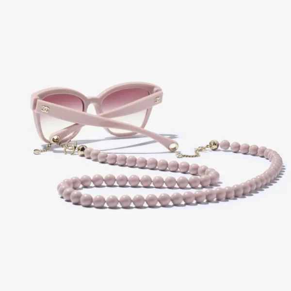 CHANEL SQUARE SUNGLASSES - Image 4
