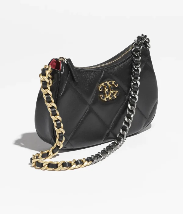 CHANEL 19 CLUTCH WITH CHAIN - Image 2