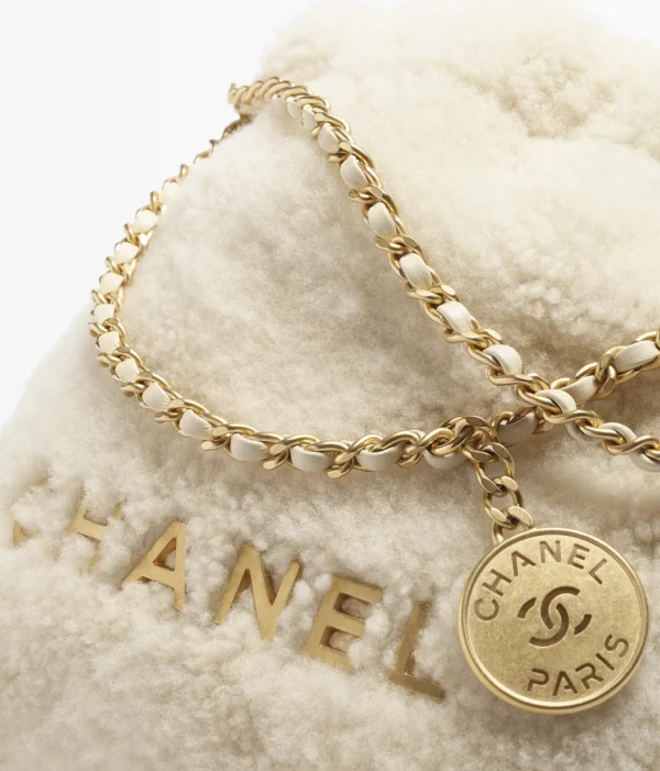 CHANEL 22 Mini Handbag AS3980 - Image 15