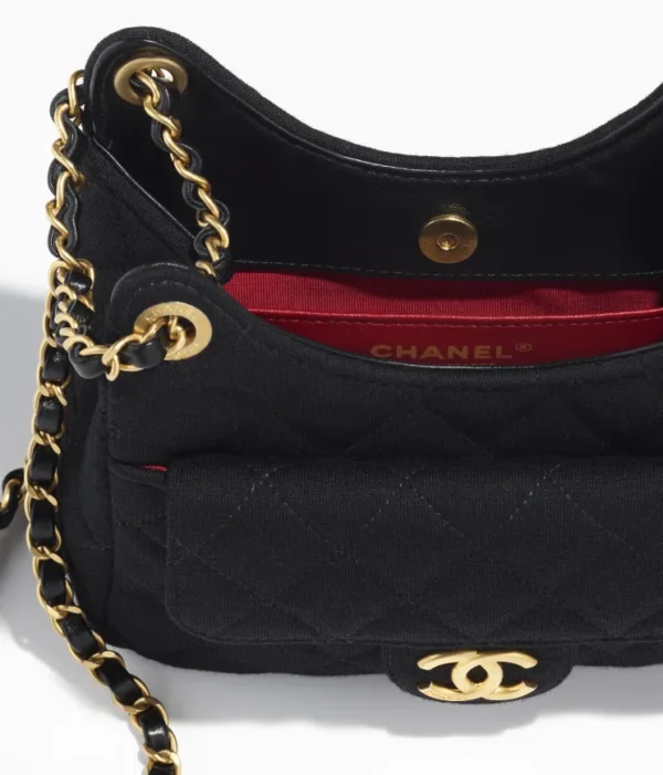 CHANEL SMALL HOBO BAG - Image 4