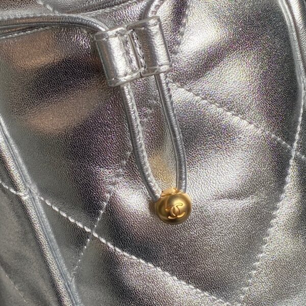 CHANEL Shopping Bag AS5315 - Image 18