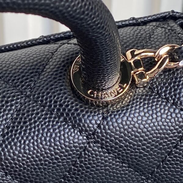 CHANEL Clutch with Chain AP4244 - Image 7