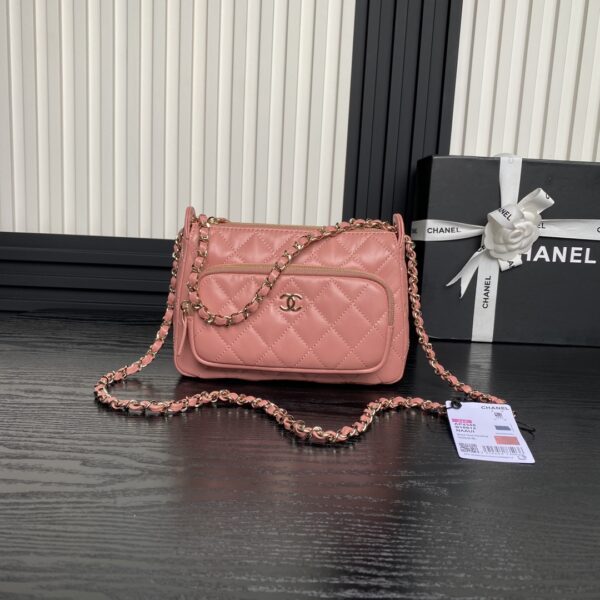CHANEL Clutch with Chain AP4348 - Image 5