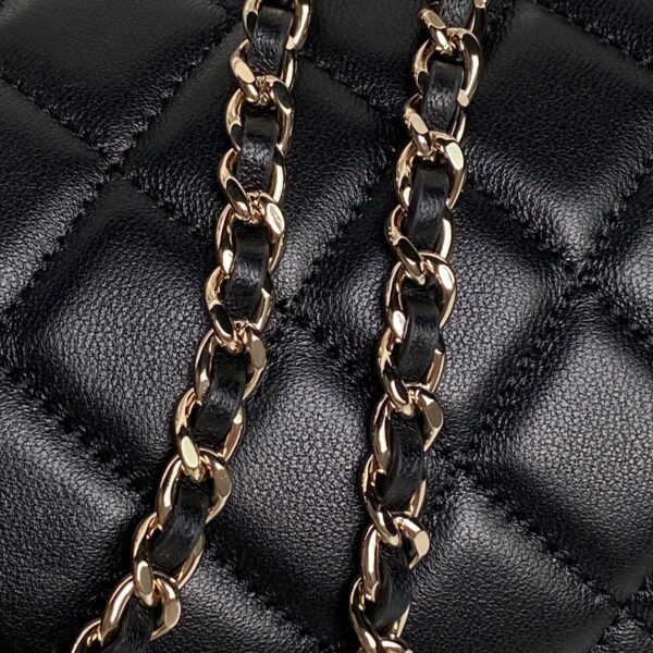 CHANEL Clutch with Chain AP4515 - Image 18