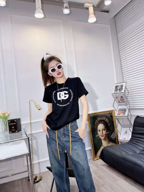 D&G Interlock T-shirt with DG logo - Image 16