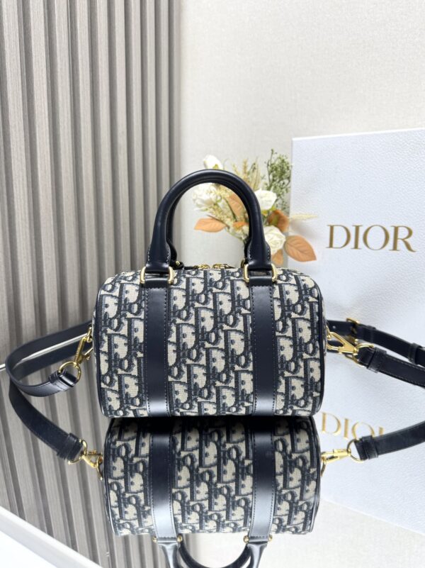Dior Groove 20 Bag - Image 11