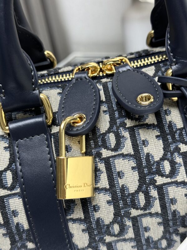 Dior Groove 20 Bag - Image 13