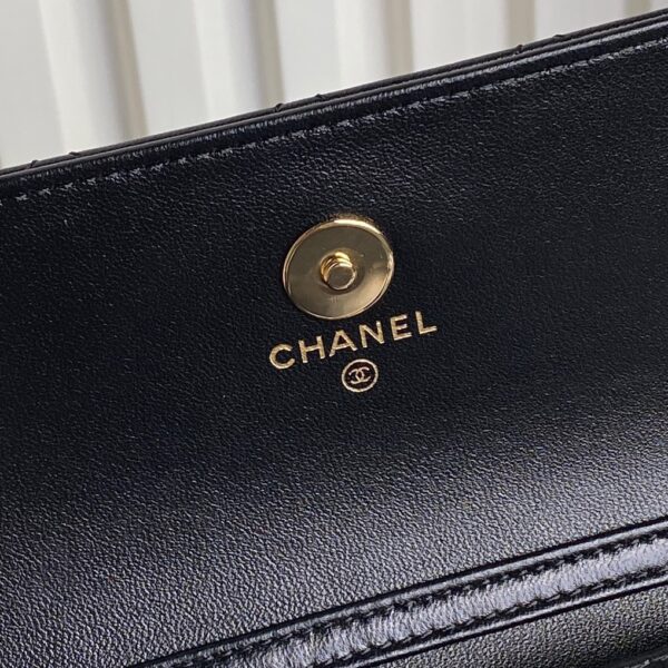 CHANEL Flap Phone Holder with Chain - Image 9