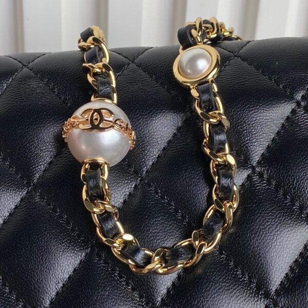 CHANEL Flap Phone Holder with Chain - Image 4