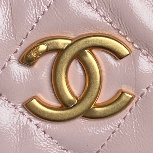 CHANEL Hobo Handbag AS5528 - Image 12
