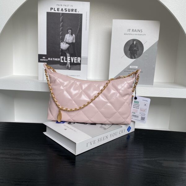 CHANEL Hobo Handbag AS5528 - Image 11