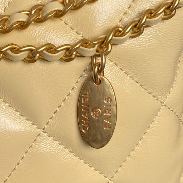 CHANEL Hobo Handbag AS5528 - Image 22