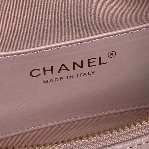 CHANEL Hobo Handbag AS5528 - Image 18