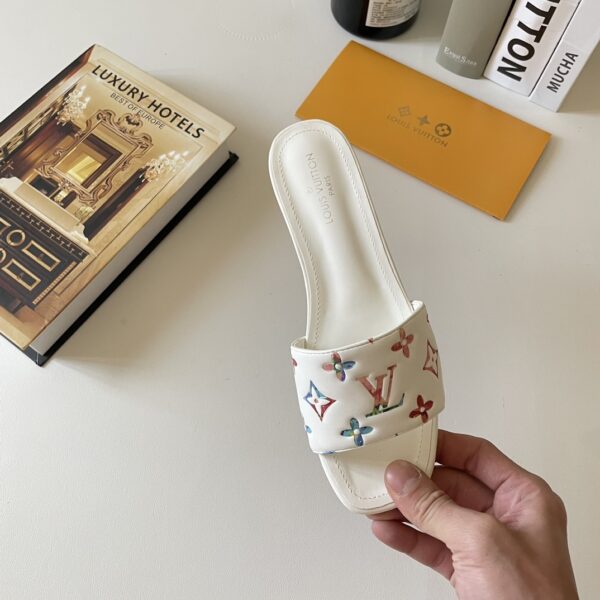 LV Revival Flat Mule - Image 5