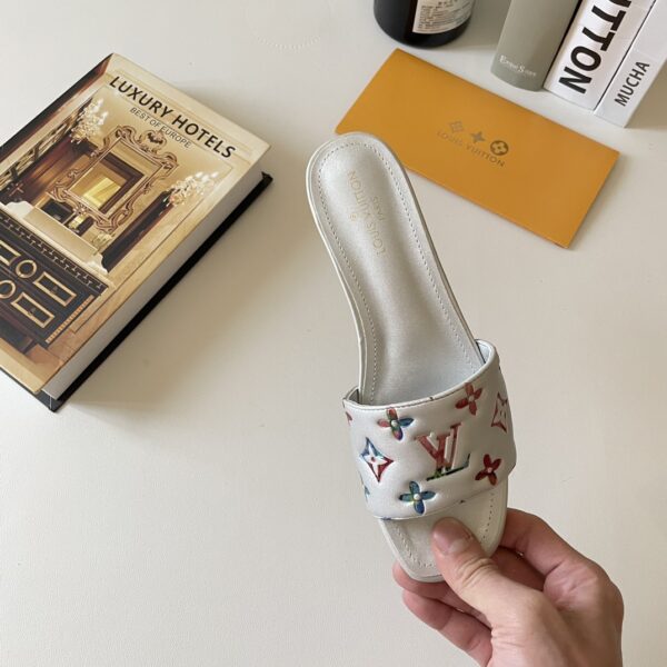 LV Revival Flat Mule - Image 9
