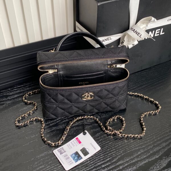 CHANEL Long Vanity with Chain AP4407 - Image 15