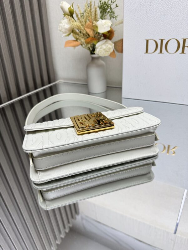Miss Dior Flap Bag - Image 30