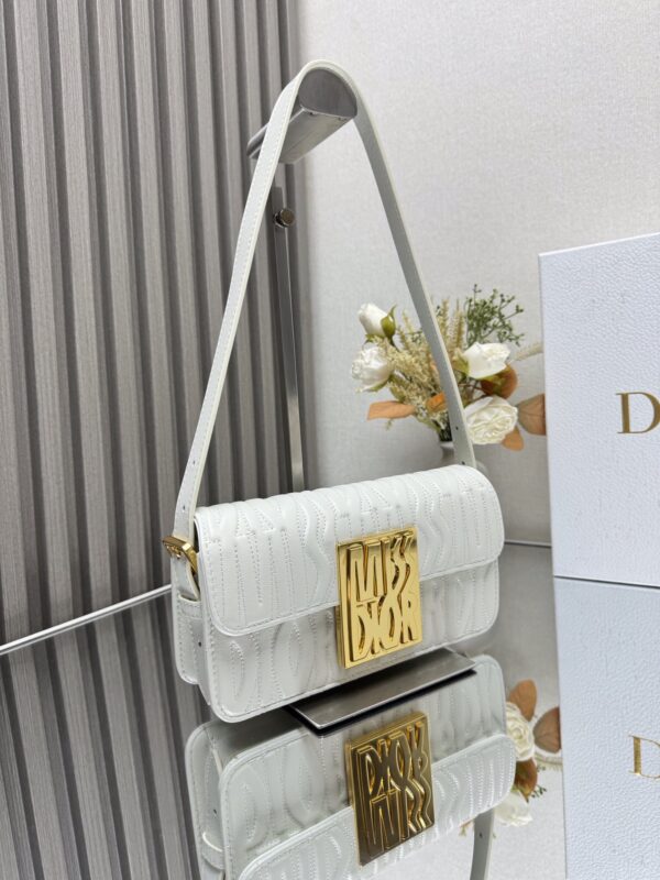 Miss Dior Flap Bag - Image 28