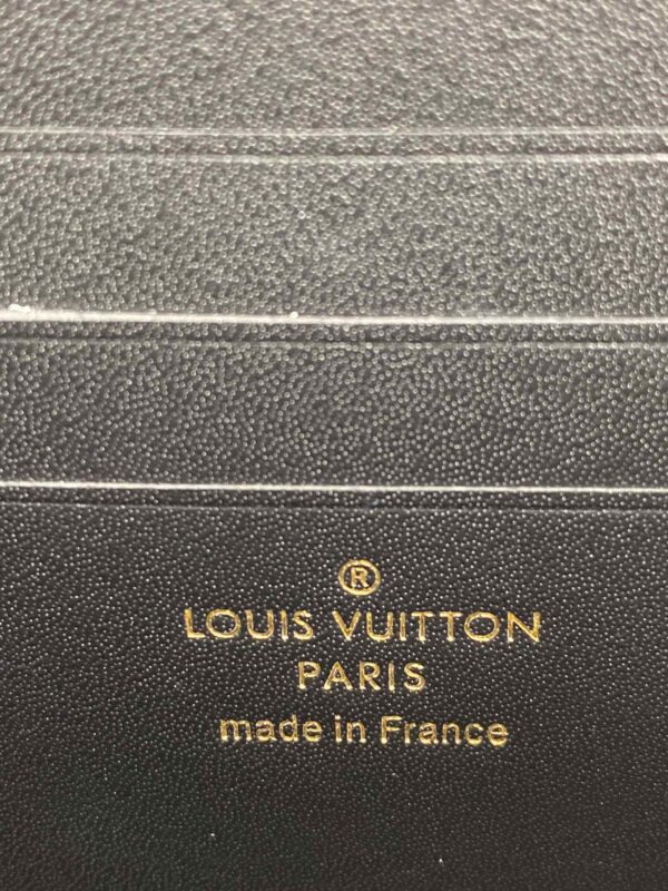 Dauphine Chain Wallet M68746 - Image 9