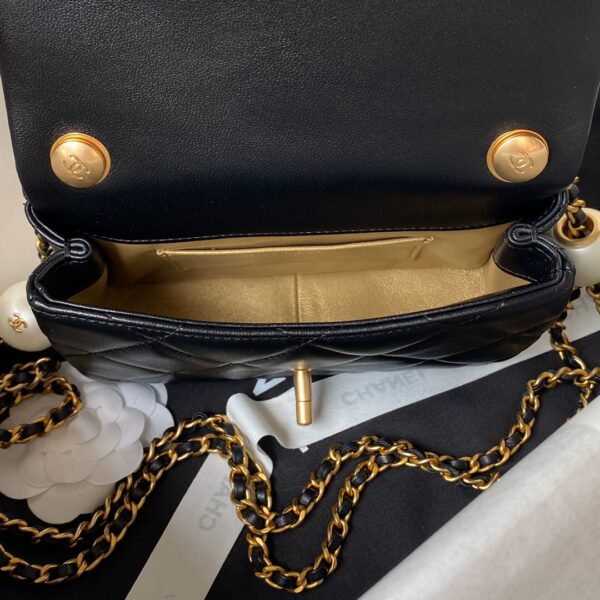CHANEL MINI FLAP BAG - Image 7