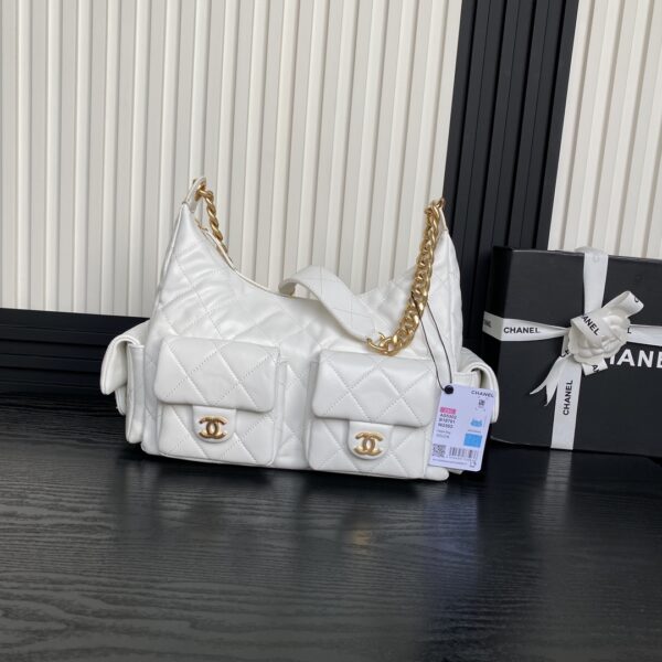 CHANEL Maxi Hobo Bag AS5302 - Image 2