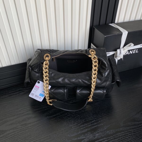 CHANEL Maxi Hobo Bag AS5302 - Image 11