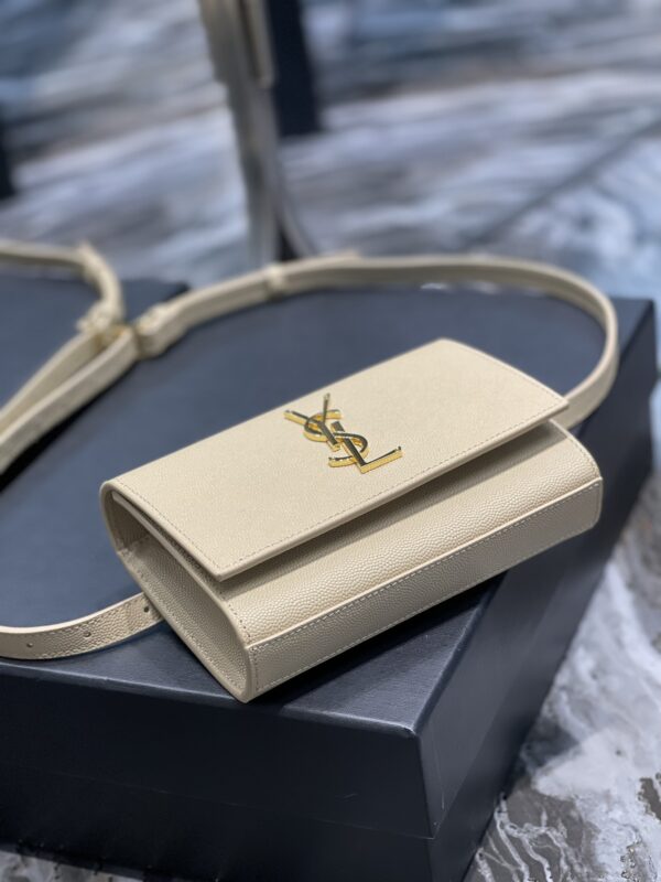 KATE BELT BAG IN GRAIN DE POUDRE-EMBOSSED LEATHER - Image 19