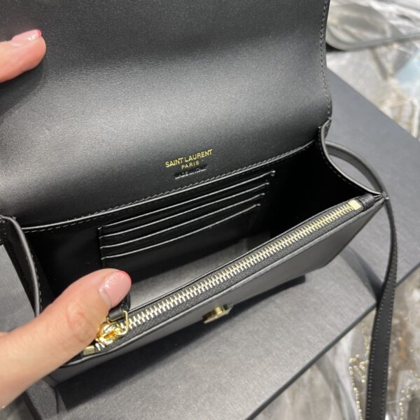 KATE BELT BAG IN GRAIN DE POUDRE-EMBOSSED LEATHER - Image 9