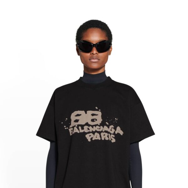 HAND DRAWN BB ICON T-SHIRT MEDIUM FIT IN BLACK - Image 3