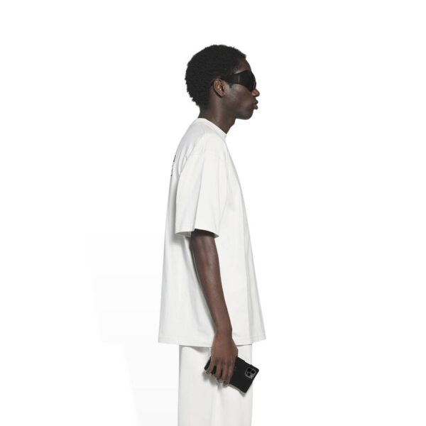MEN'S POLITICAL CAMPAIGN T-SHIRT LARGE FIT IN WHITE - Image 2