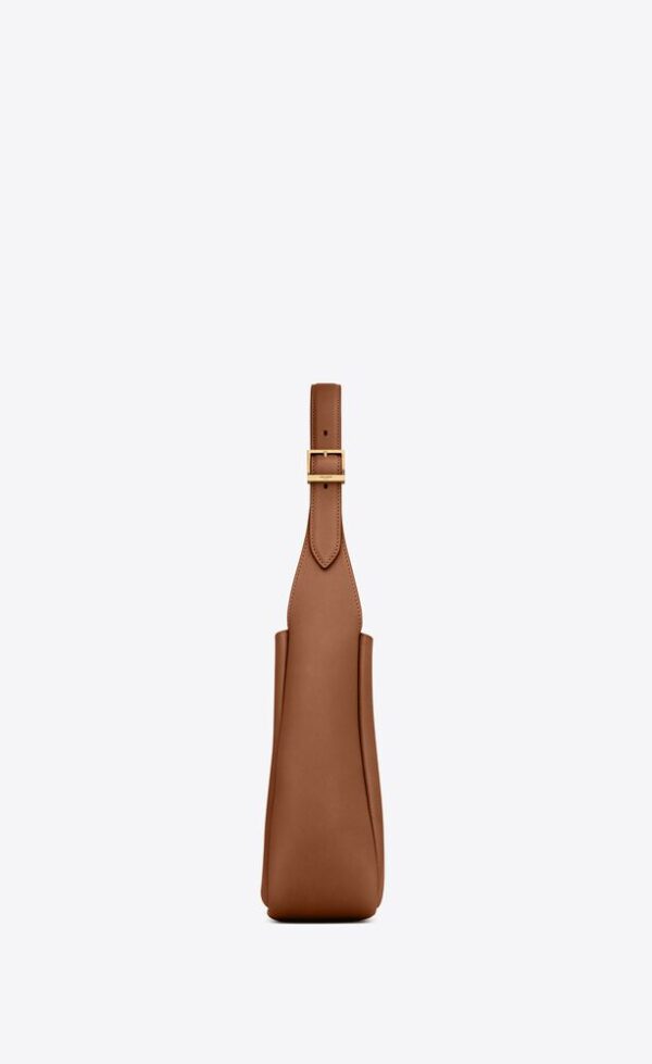 LE 5 À 7 SUPPLE SMALL IN GRAINED LEATHER - Image 8